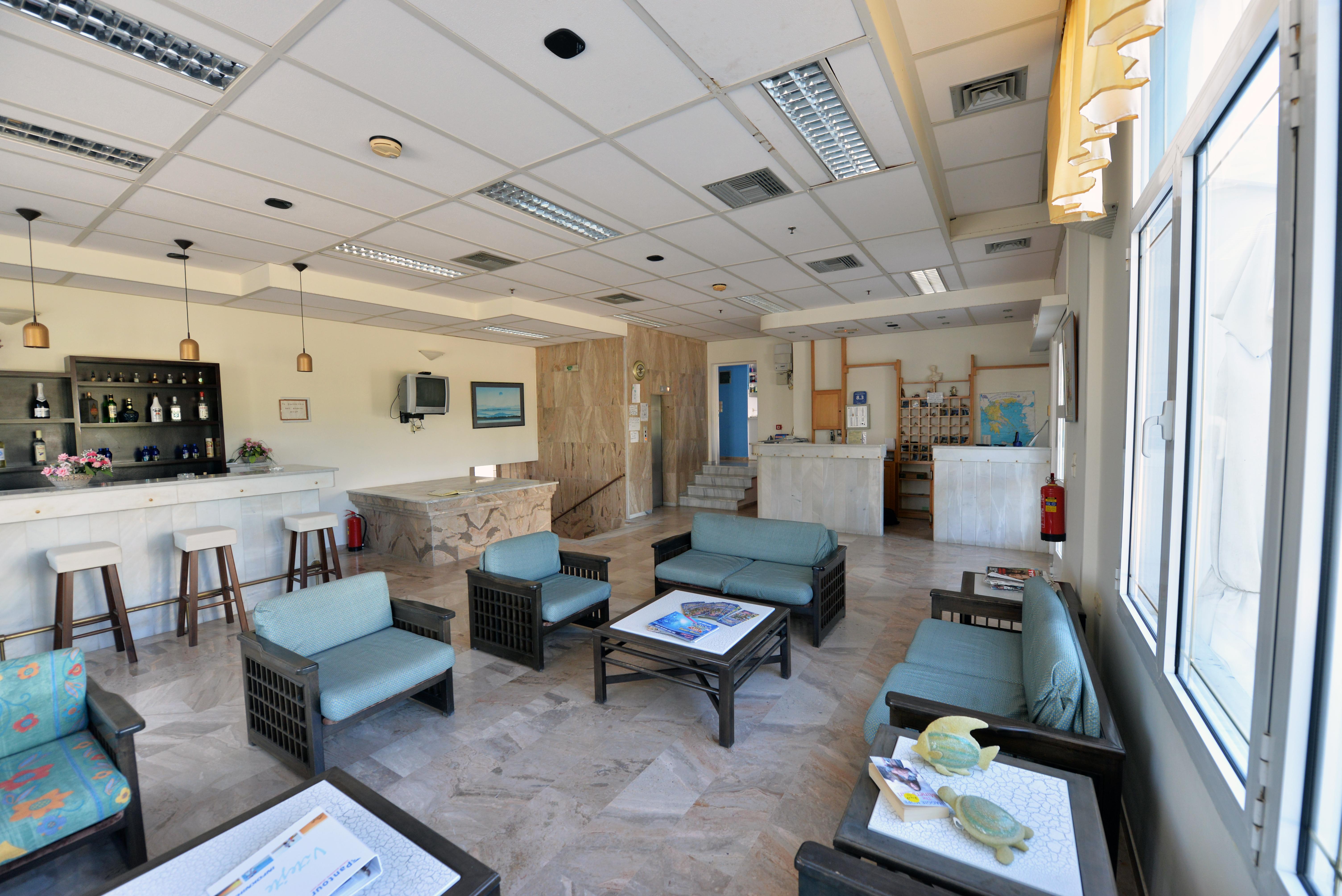 Hotel Anna Apartments Kokkini Hani Екстериор снимка