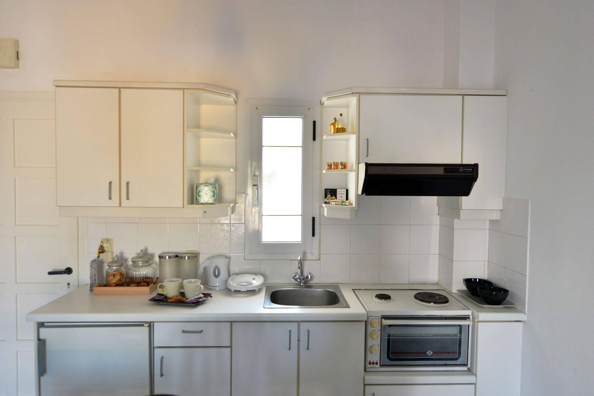 Hotel Anna Apartments Kokkini Hani Екстериор снимка