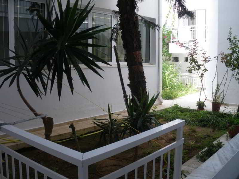 Hotel Anna Apartments Kokkini Hani Екстериор снимка