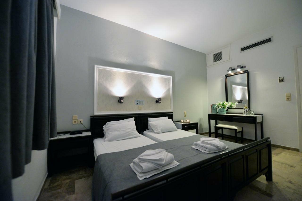Hotel Anna Apartments Kokkini Hani Екстериор снимка